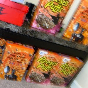 Travis Scott special edition Reese's puffs